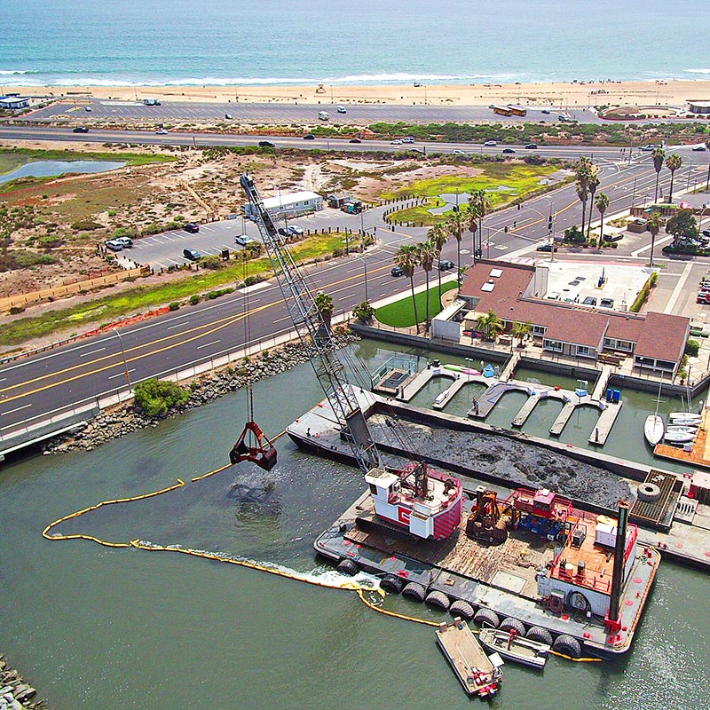 Sunset / Huntington Harbor Maintenance Dredging & Waterline Installation